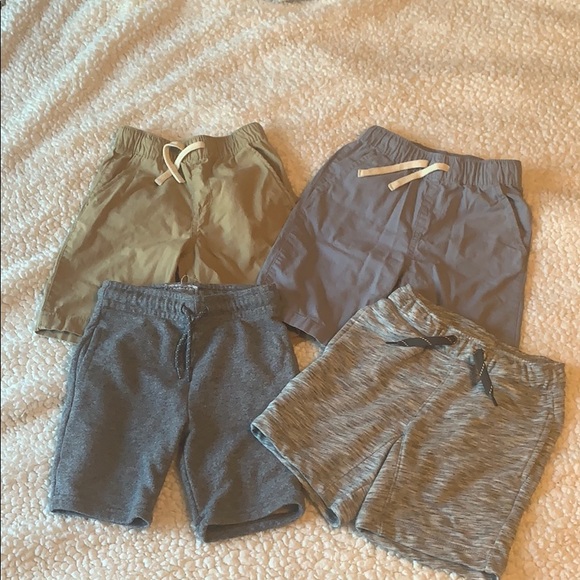 The Children's Place Other - bundle of 4 boys shorts